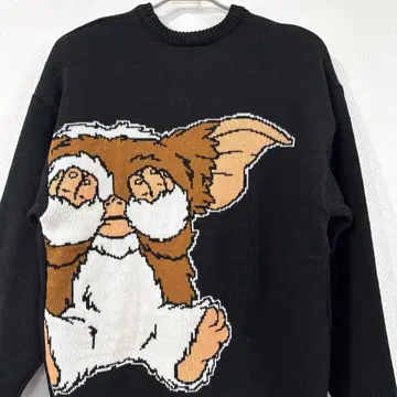 새상품 그렘린 기즈모 니트 M 스웨터 블랙 눈가림 자수 긴팔