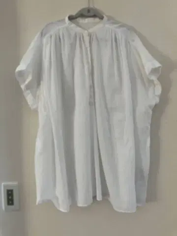 스픽 앤 스팬 코튼 린넨 개더 프렌치 슬리브 셔츠