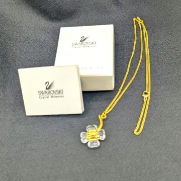 Swarovski 스와로브스키 꽃 모양 네잎클로버 크리스탈 펜던트 목걸이
