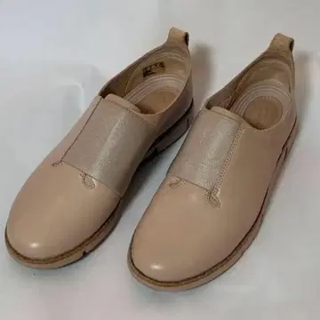 새상품급 클락스 Clarks Trigenic 슬립온 22.5cm