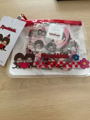 [ 새상품 ] 몽치치 통통 씰 스크런치 배지 파우치 4종 세트