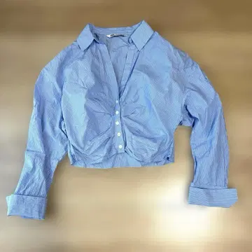 자라 옅은 블루 스카이블루 스트라이프 셔링 크롭 셔츠 블라우스