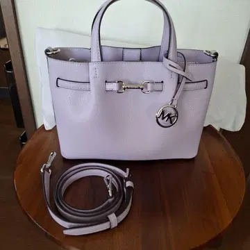 미사용 새상품 MICHAEL KORS 숄더백 라벤더