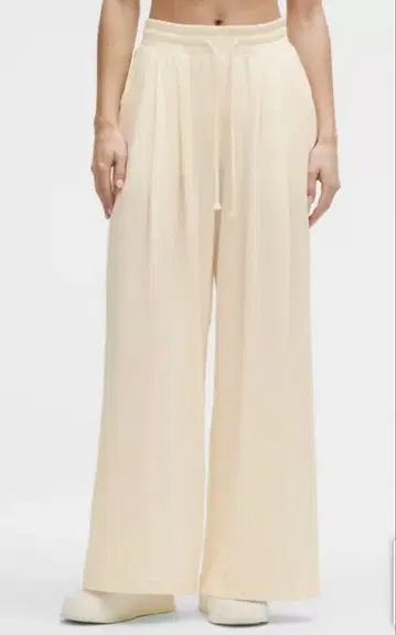 lululemon 플리츠 엑스트라 와이드 레그 팬츠