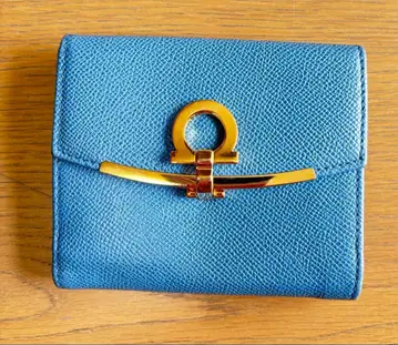 페라가모 여성용 지갑