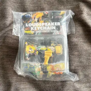 King Gnu 츠네타 다이키 LOUDSPEAKER KEYCHAIN