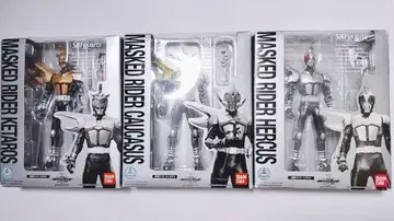 S.H.Figuarts 가면라이더 코카서스 헤라쿠스 케타로스