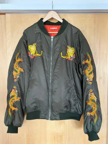 keisuke yoneda Embroidery Big MA1 카키