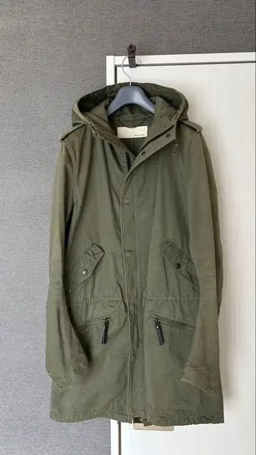 [ 새상품급 ] TRICK or TREAT Spring 모즈 코트