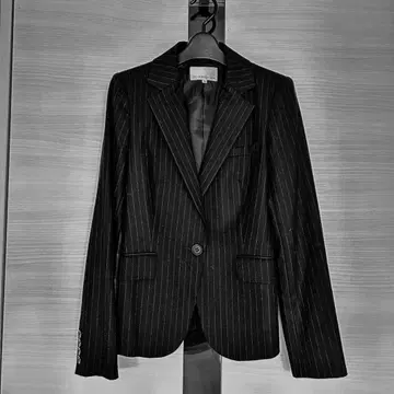 M-PREMIER 스트라이프 블레이저와 팬츠 셋업