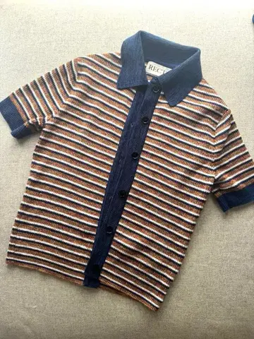 RECTO 폴로 가디건