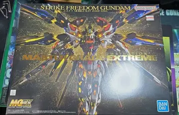 [ 미개봉 ] MGEX 1/100 스트라이크 프리덤 건담