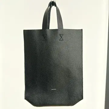 Hender Scheme 블랙 페이퍼백