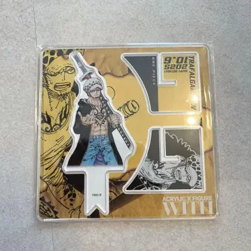 트라팔가 로 아크릴 스탠드 원피스 X 피규어 벌스데이