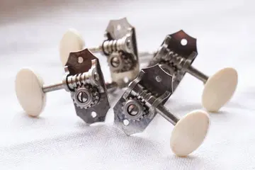 빈티지 60년대 Hofner 럭비공 버튼 베이스 페그