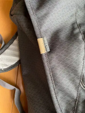 Osprey 백팩 그레이