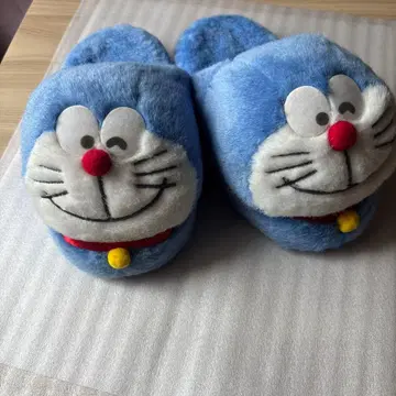 도라에몽 레트로 봉제 인형 슬리퍼