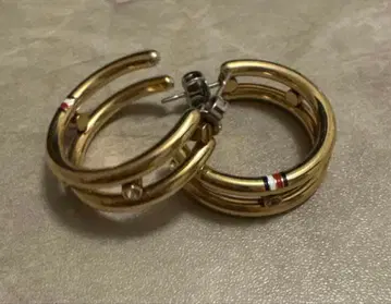 타미힐피거 골드 후프 귀걸이 양쪽 b계 블링블링 스트릿