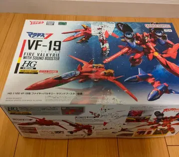 반다이 마크로스7 VF-19 파이어 발키리 HG