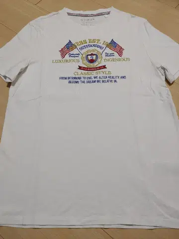 [ 미사용급 ] GUESS(게스) 반팔 T셔츠