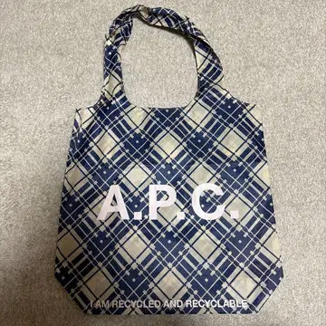 A.P.C. 체크 무늬 에코백