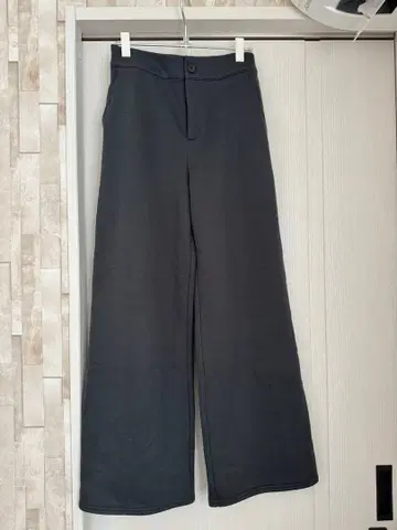 alo 블랙 와이드 팬츠