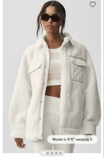 alo 화이트 플리스 자켓