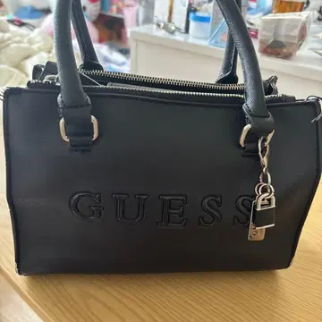 GUESS 가방