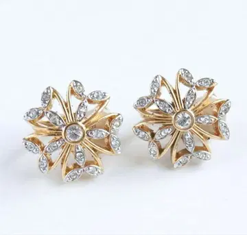 스와로브스키 플라워 크리스탈 귀찌