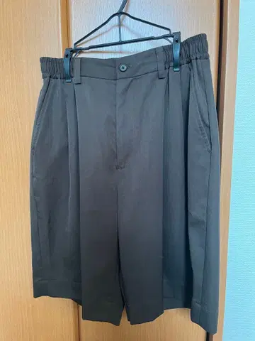 stein Wide Easy Short Trousers KHAKI