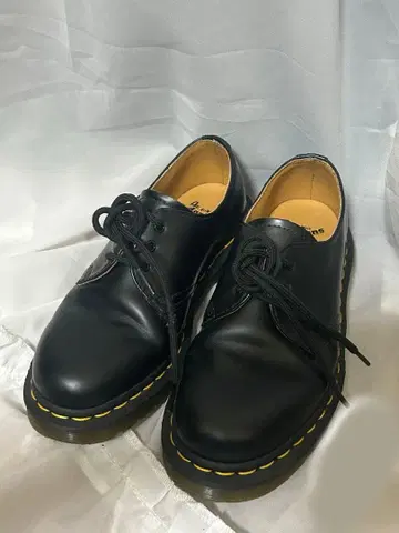 Dr. Martens 22.5 EU37