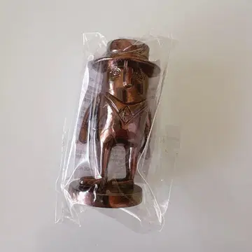 새상품급 요네즈켄시 가챠 메탈릭 피규어 신사 브론즈