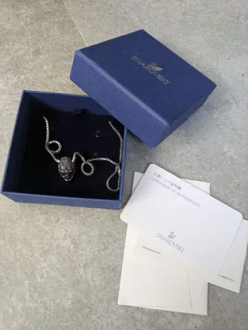 스와로브스키 Swarovski 스컬 목걸이 블랙