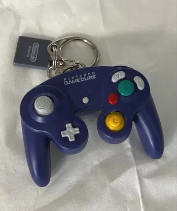닌텐도 뮤지엄 키링 게임큐브