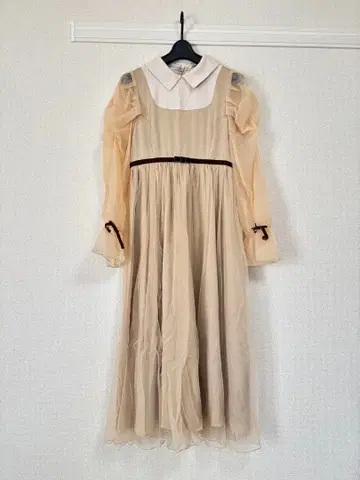 메종 드 플뢰르 프티 로브 카논 시네마에 가는 원피스