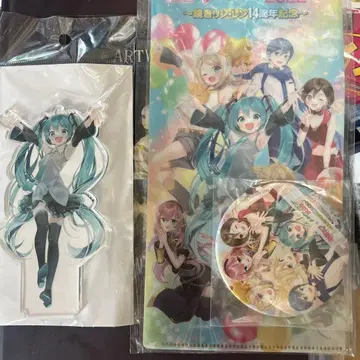 하츠네 미쿠 x 요미우리랜드 2022 14주년 기념 아크릴 스탠드 세트