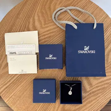 SWAROVSKI 스와로브스키 펜던트 목걸이 1156256