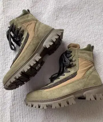 BRUNELLO CUCINELLI 올리브 그린 하이컷 부츠