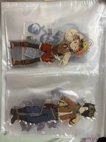 아크릴 스탠드 2체 세트 약네바 엠마 레이