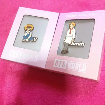 레어 BTS WORLD 메탈 핀 배지 2개 세트 (V, Jimin)