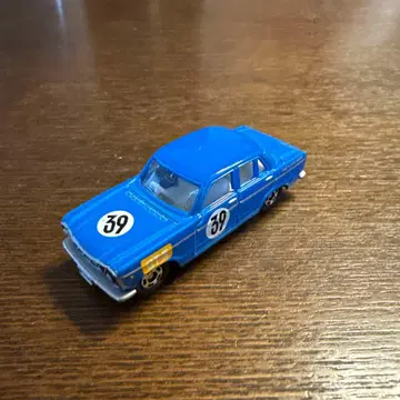 토미카 이벤트 모델 No.22 닛산 스카이라인 GT-B