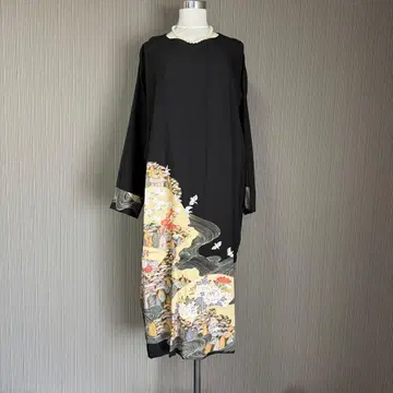 멋진 패턴의 전통 예복 기모노 원피스! 졸업, 입학, 결혼식, 초대.