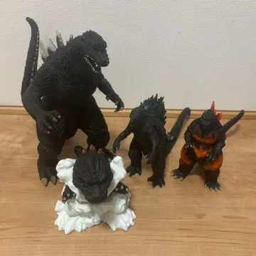 고질라 피규어 4체 세트