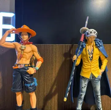 에이스&로 피규어