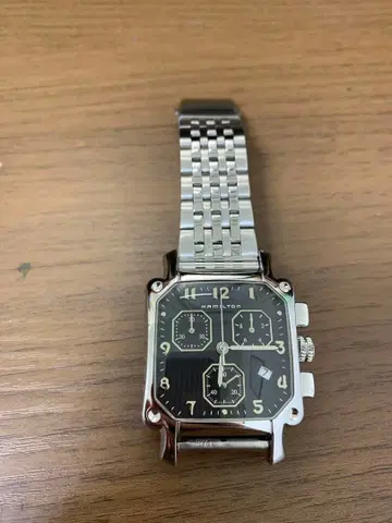 Hamilton Lloyd 해밀턴 로이드 쿼츠