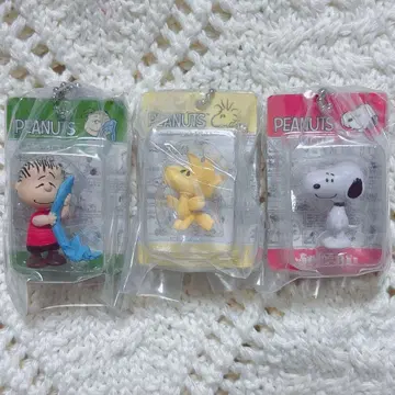 PEANUTS 패키지 미니어처 컬렉션 가챠 3개 세트