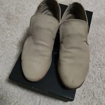 BARNEYSNEWYORK 베이지 가죽 스웨이드 느낌 슬립온