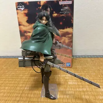 진격의 거인 제일복권 ~짐승의 거인은 내가 처치한다~ B상 리바이 피규어