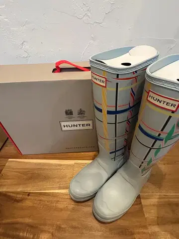 HUNTER 버클 달린 장화