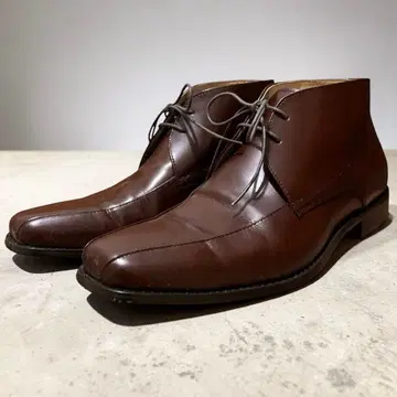 TAKEO KIKUCHI 다케오 키쿠치 가죽 처카 부츠 25 브라운 계열